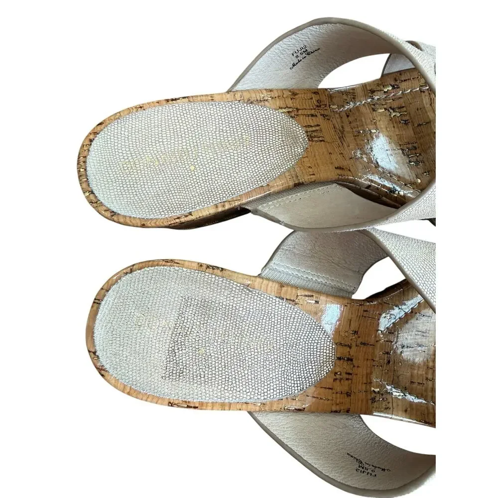 Donald J Pliner Fuji 2 Gold Leather Cork Wedge Toe Ring Sandals Size 9.5